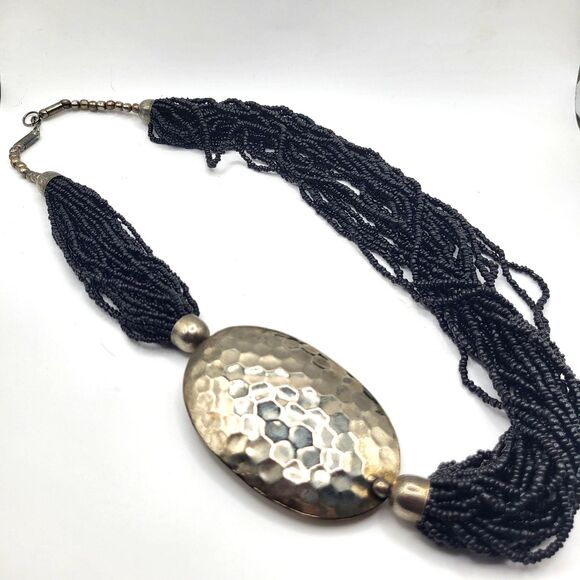 Vintage modernist black  multi strand necklace w/ hammered Bead 26in - Picture 5 of 5